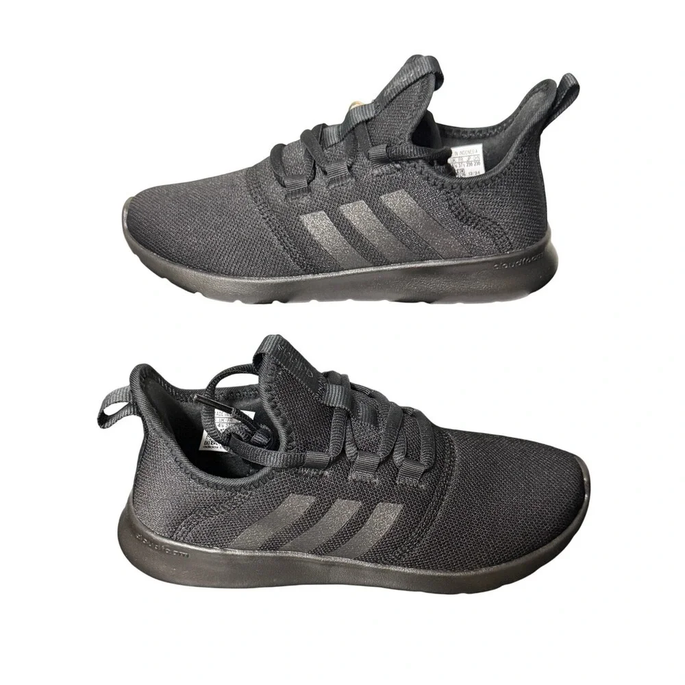 NWT Adidas Cloudfoam Pure 2.0 Sneakers – Women's Size 6‎ – Triple Black